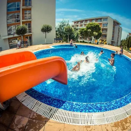 Imperial Sea View Lejlighed