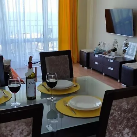 Imperial Sea View Lejlighed *